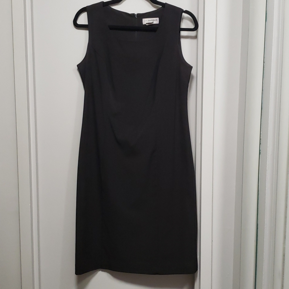 SAGHARBOR stretch black size 8 dress....